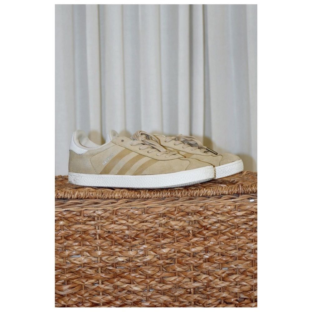 Adidas Tan Gazelle Sneakers